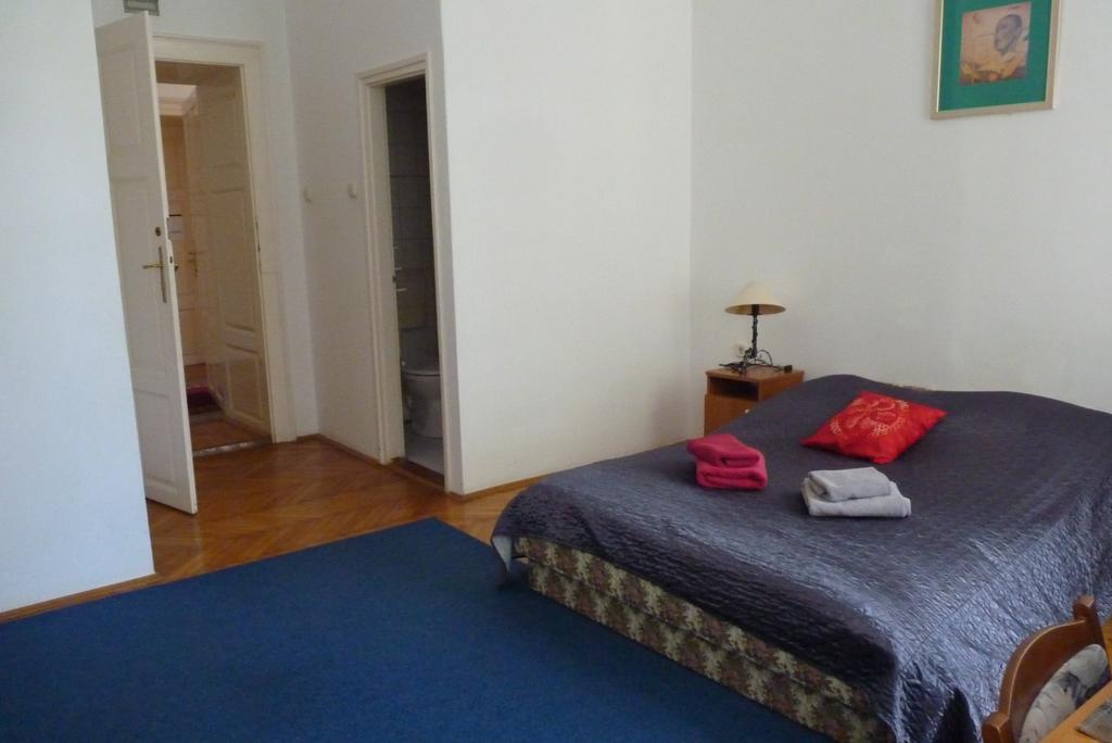 Kastelyszallo Szarkavar Hotel Kaposújlak Buitenkant foto