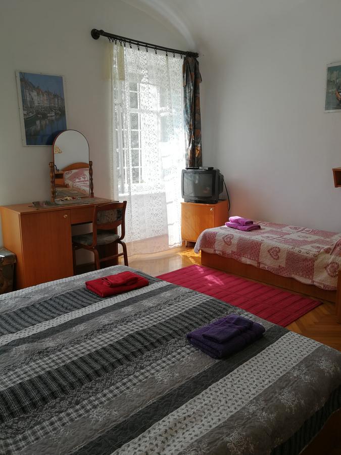 Kastelyszallo Szarkavar Hotel Kaposújlak Buitenkant foto